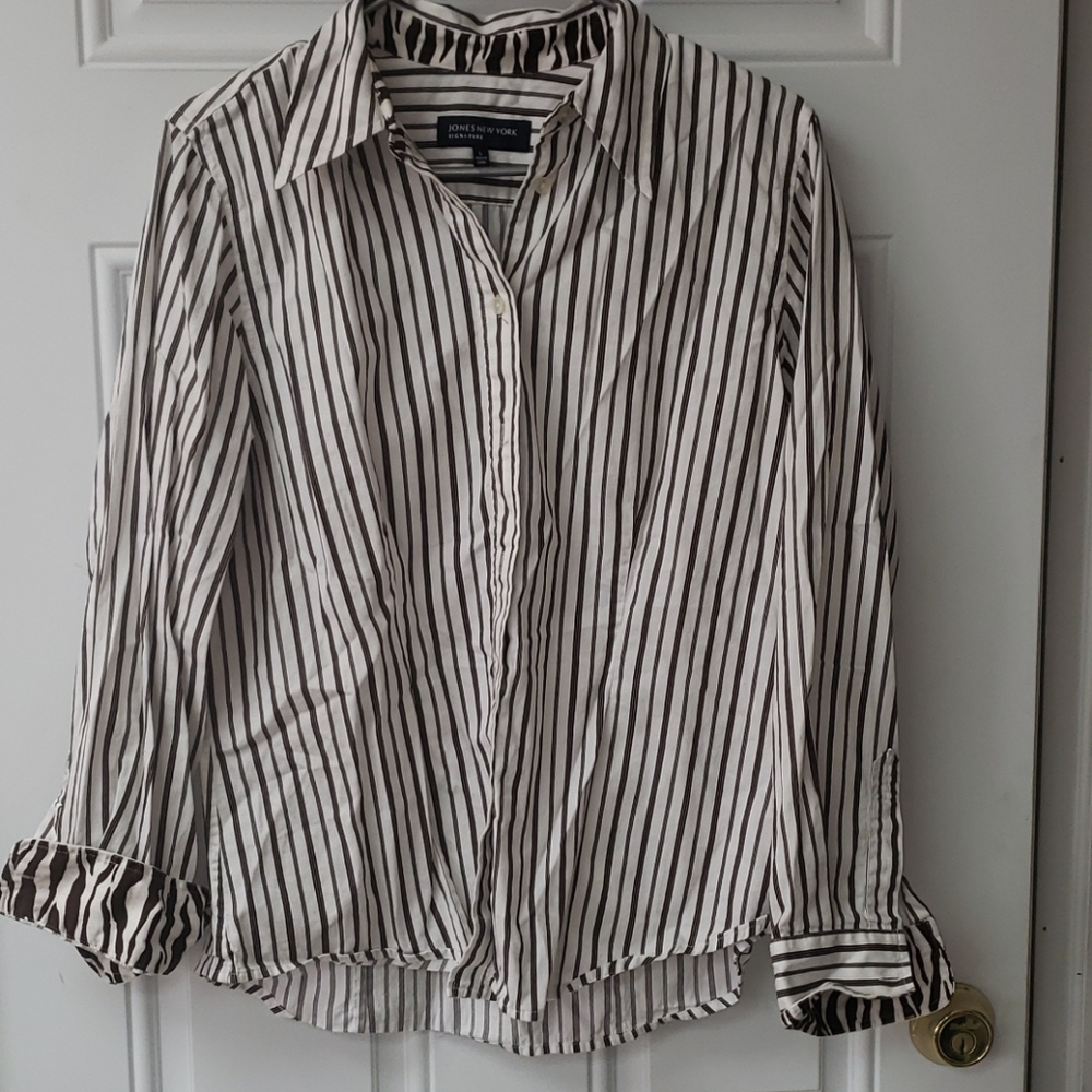 Jones New York signature top